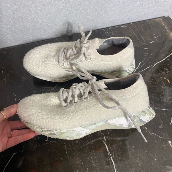 Allbirds Wool Dasher Fluffs - Picture 5 of 7